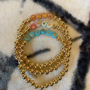 Custom word/name bracelet